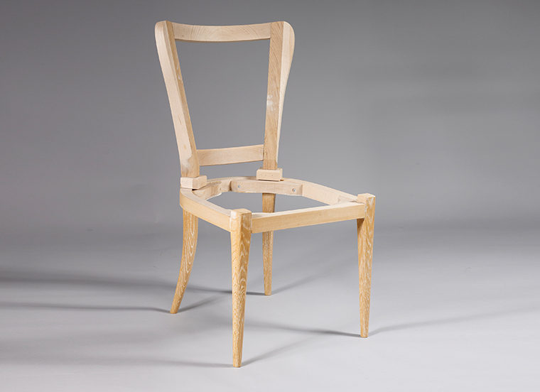 Solid oak frame, ceruse finishings.