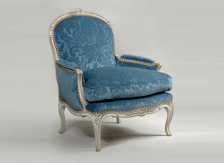 Louis XV carved wood bergere Remy