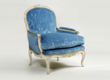 Louis XV carved wood bergere Remy