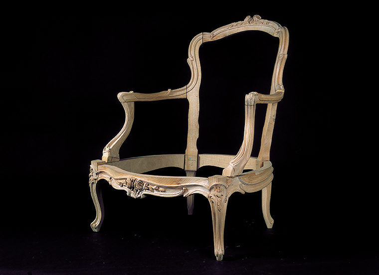 Louis XV Carved Wood Bergere Gourdin